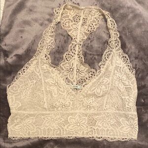 Elegant Lace Halter Bralette - Cream